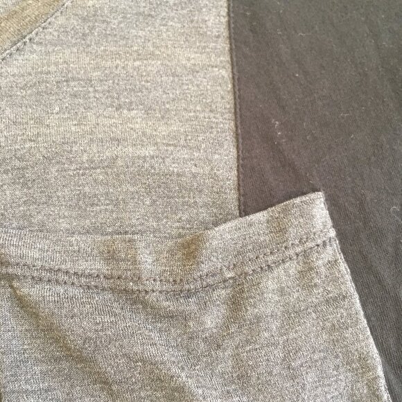 Madewell Silk Basic T Shirt XS Small Black Gray Colorblock Pocket Hi Line Tee - Picture 8 of 9